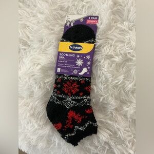 Dr. Scholl’s Soothing Spa Low Cut Slipper Socks Grippers Women’s 4–10
NWT